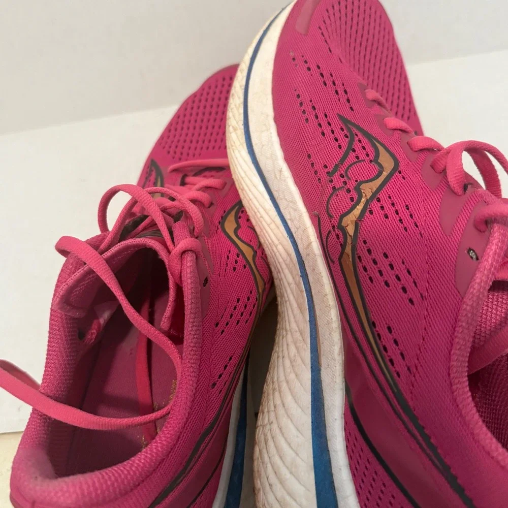 Saucony endorphin speed